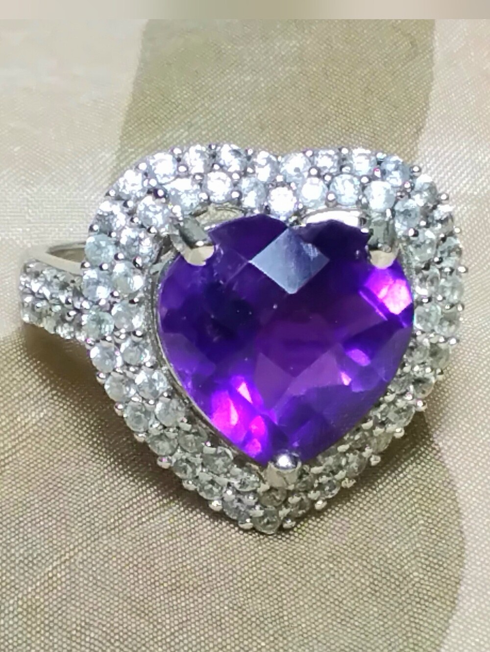 925 Silver Heart Shaped Purple Stone Halo Ring Sz 8